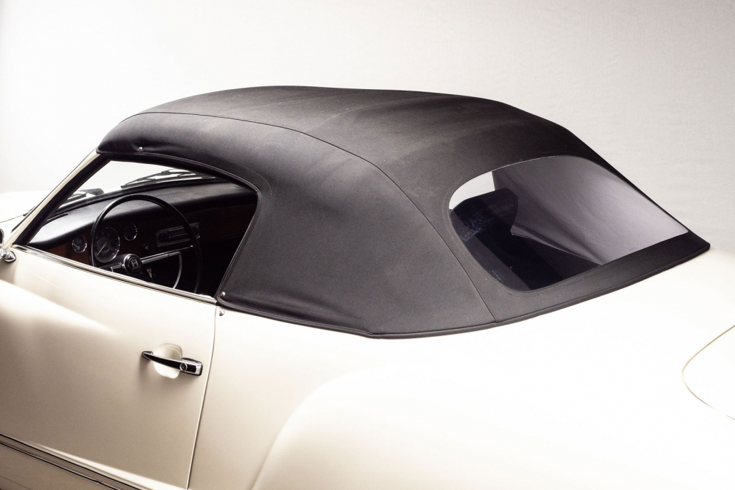 Volkswagen Karmann Ghia